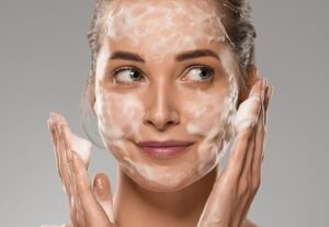 Tratamiento acne skincare: ¡adiós granitos y manchas!