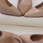 Encuentra los mejores zapatos color maquillaje para completar tu look sofisticado y elegante.